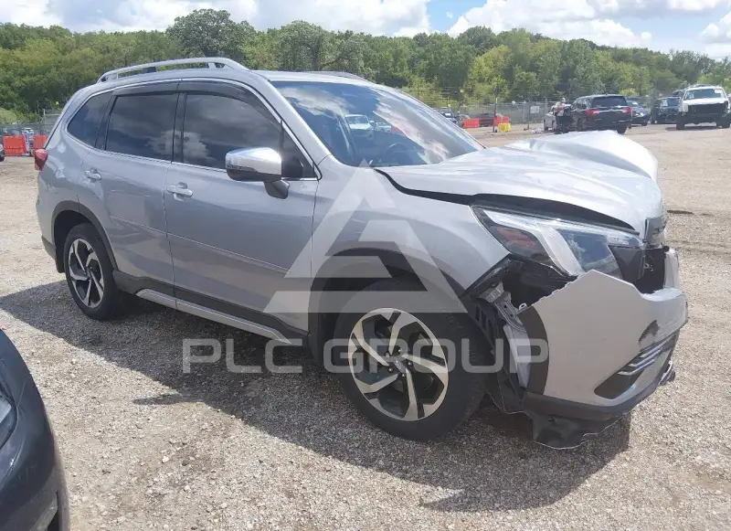 2022 Subaru Forester photo