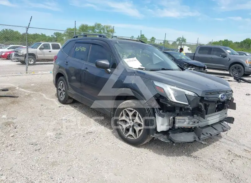 2022 Subaru Forester photo