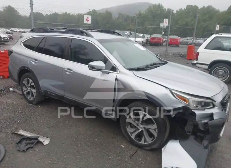 2022 Subaru Outback photo