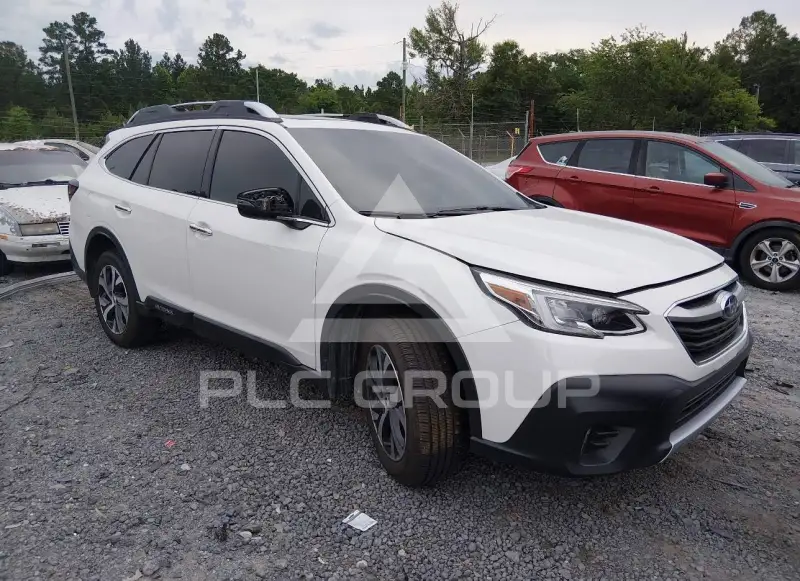 2022 Subaru Outback photo