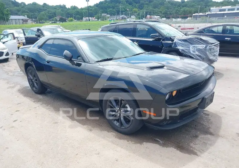 2022 Dodge CHALLENGER photo