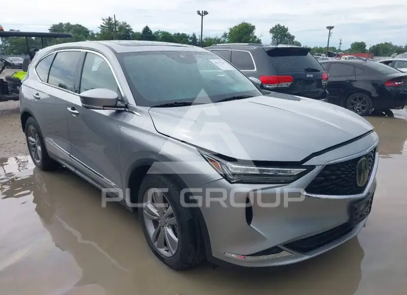 2022 Acura MDX photo