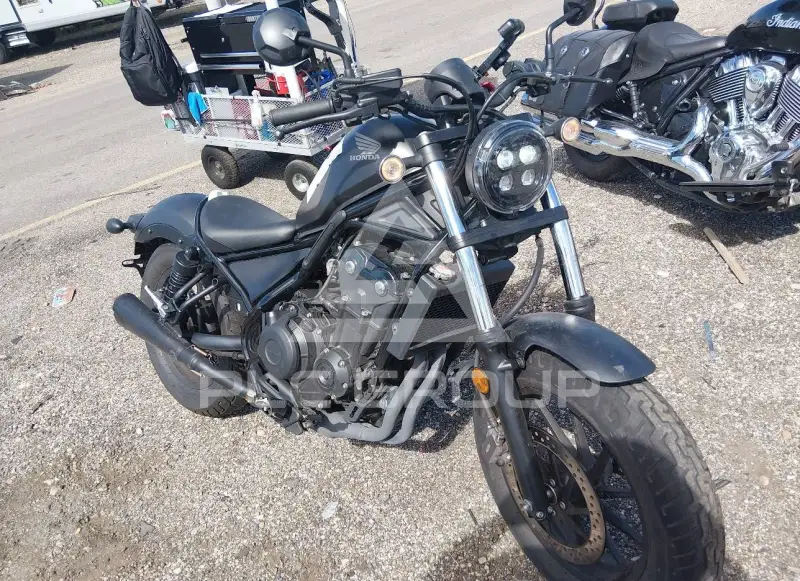 2022 Honda CMX500 photo