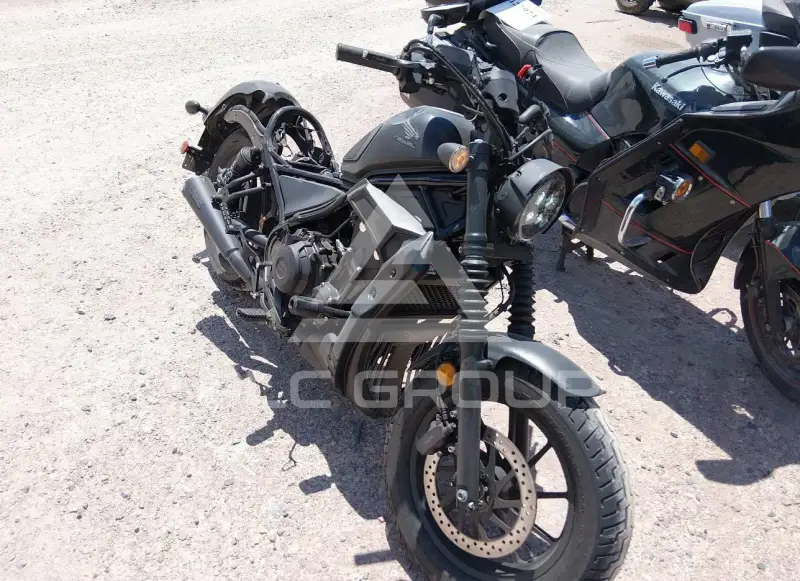 2022 Honda CMX500 фото