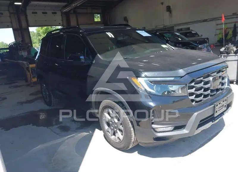 2022 Honda PASSPORT photo