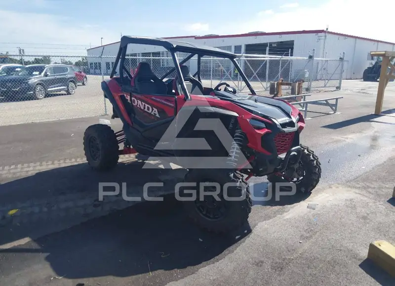 2022 Honda SXS1000 photo
