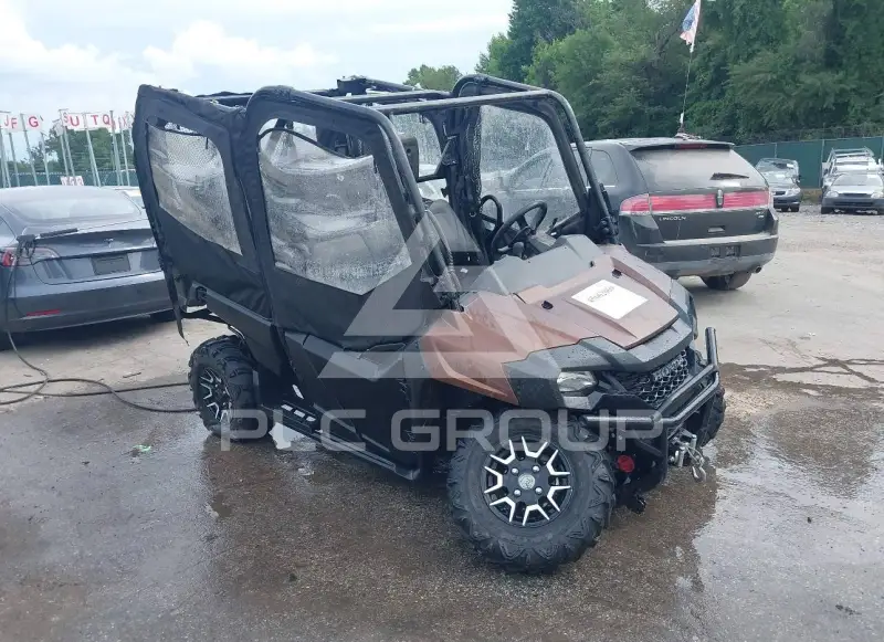 2022 Honda SXS700 фото