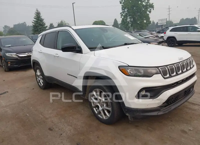 2022 Jeep COMPASS photo