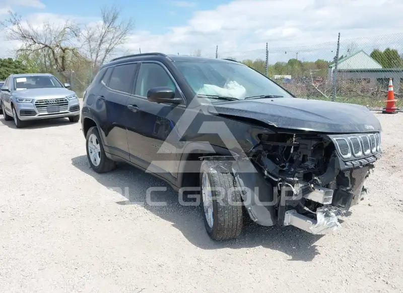 2022 Jeep COMPASS photo