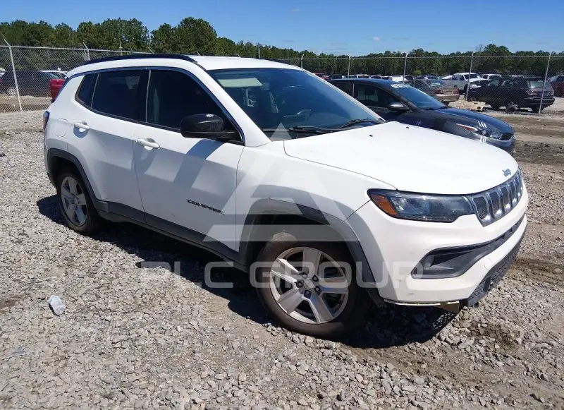 2022 Jeep COMPASS photo