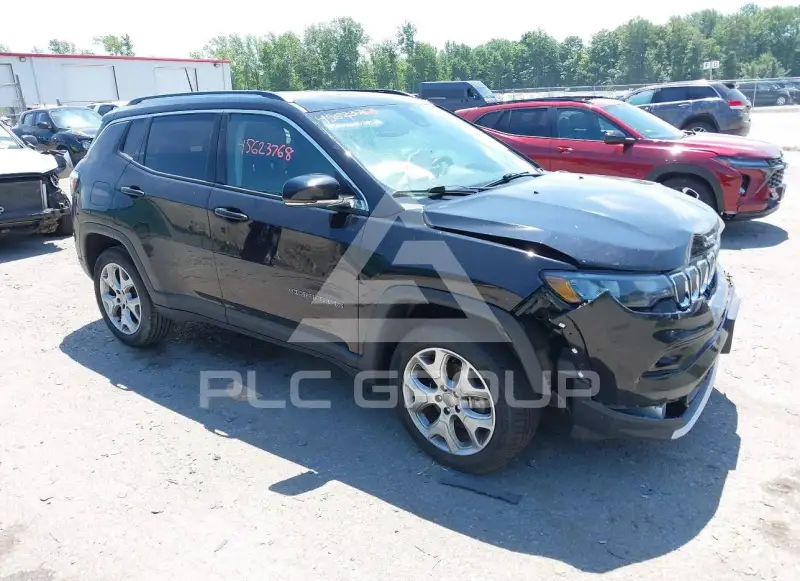 2022 Jeep COMPASS photo