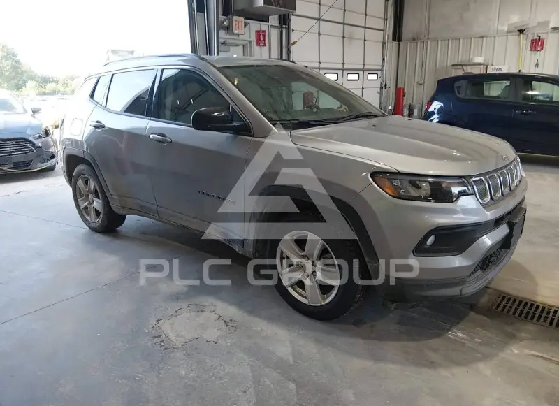 2022 Jeep COMPASS фото