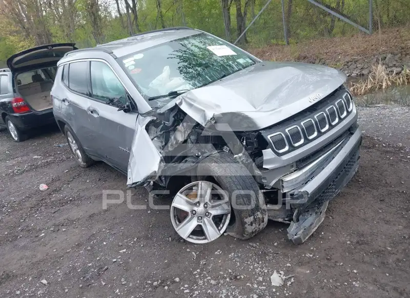2022 Jeep COMPASS фото