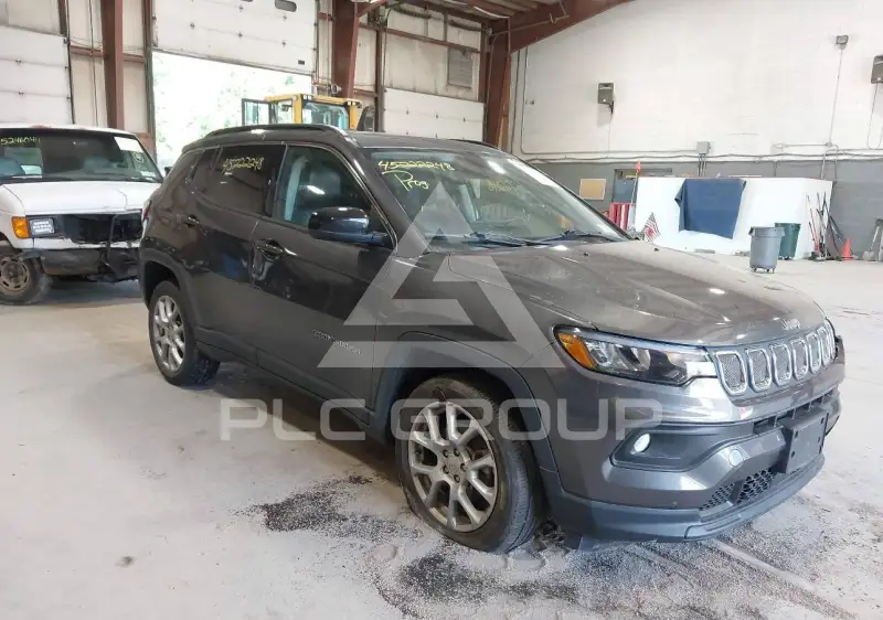 2022 Jeep COMPASS photo