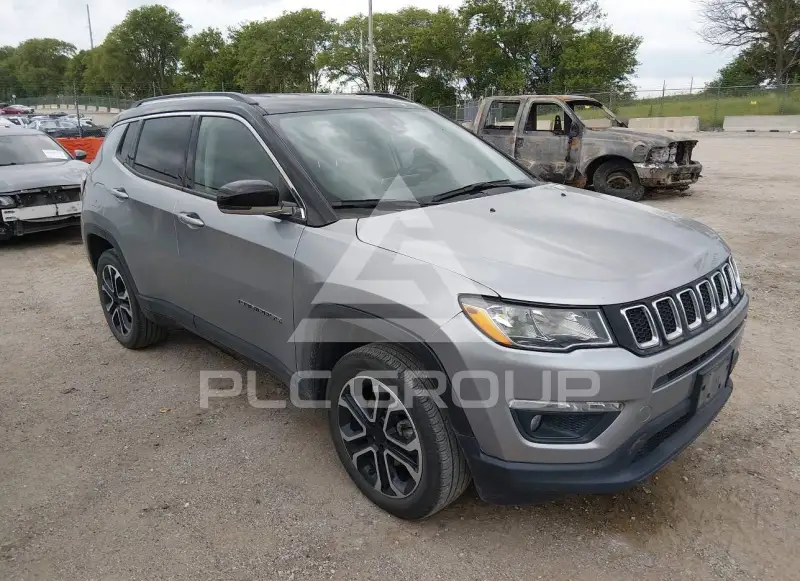 2022 Jeep COMPASS photo