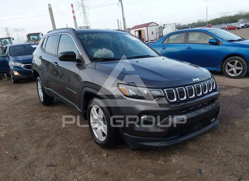 2022 Jeep COMPASS photo