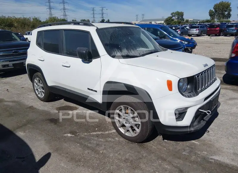 2022 Jeep Renegade photo