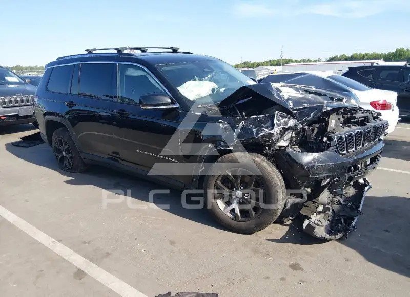2022 Jeep Grand Cherokee photo