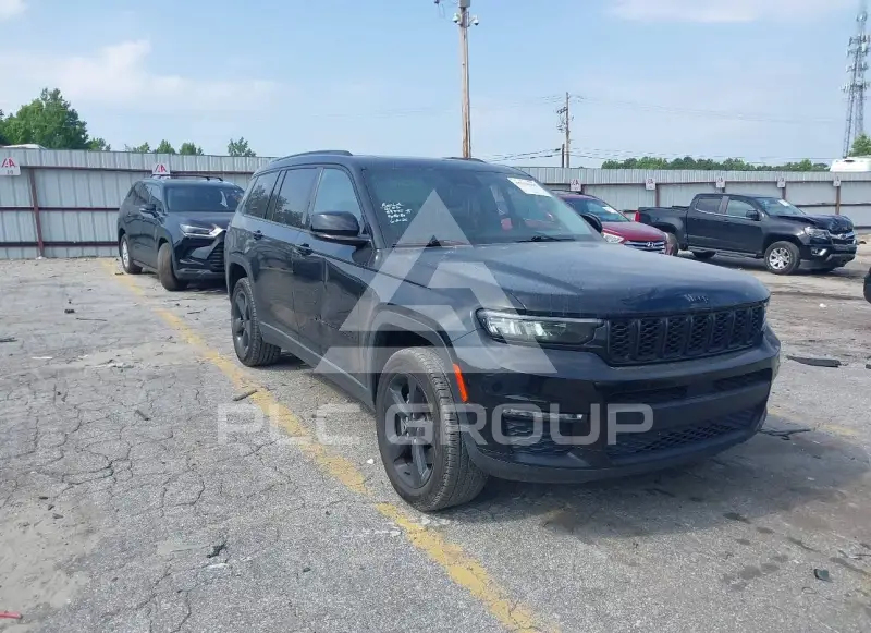2022 Jeep Grand Cherokee photo