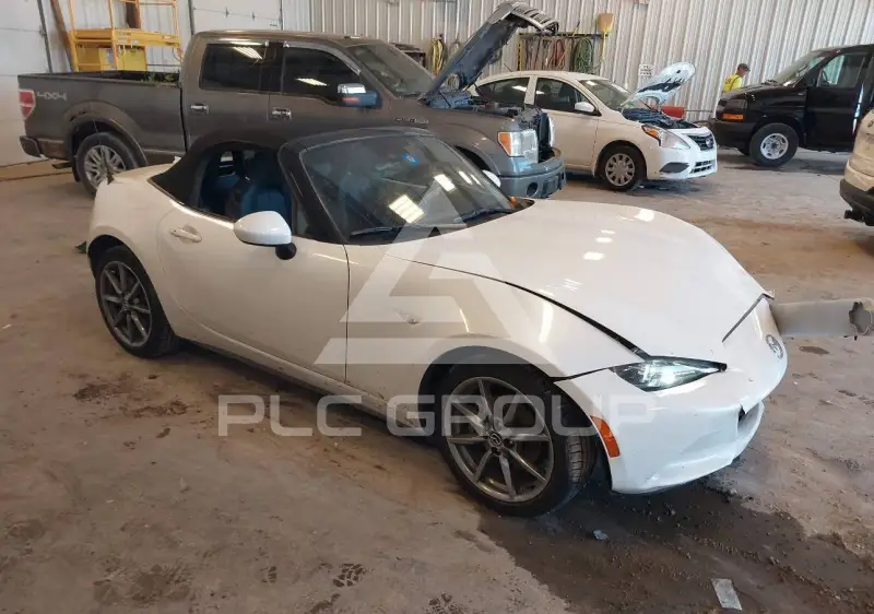 2022 Mazda MX-5 фото