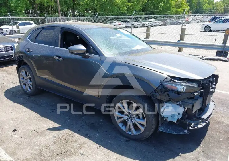 2022 Mazda CX-30 photo