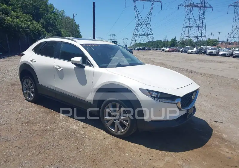 2022 Mazda CX-30 photo