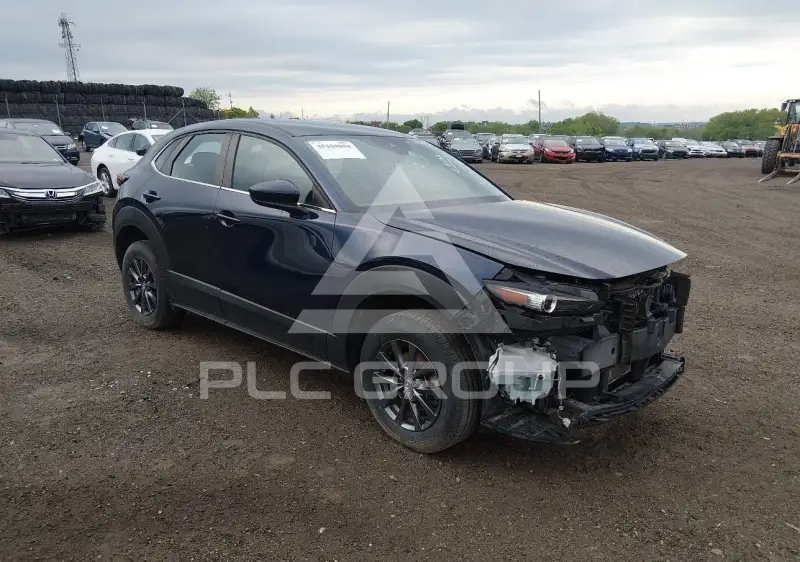 2022 Mazda CX-30 photo