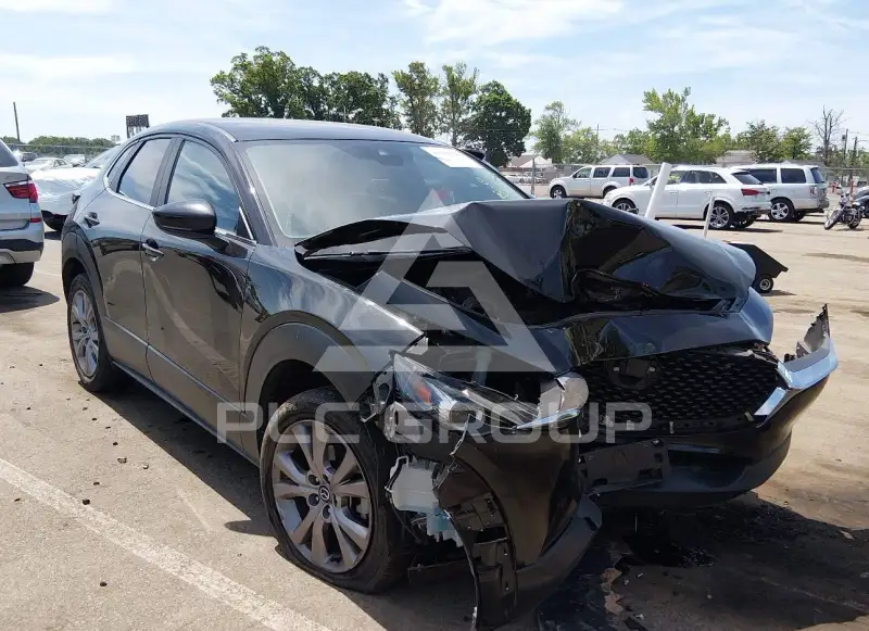 2022 Mazda CX-30 photo