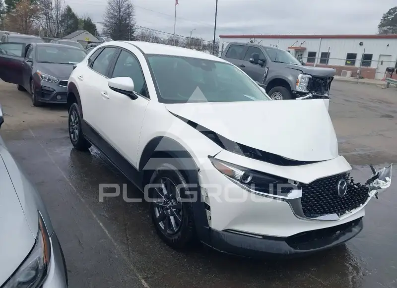 2022 Mazda CX-30 фото