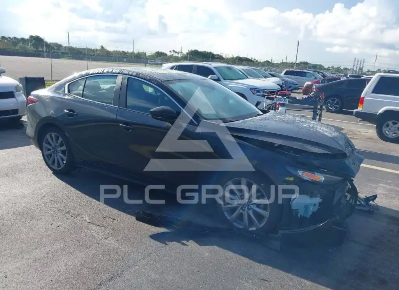 2022 Mazda 3 фото