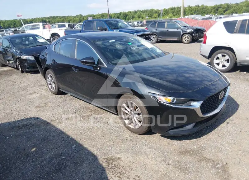 2022 Mazda 3 фото