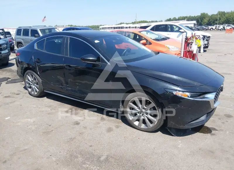 2022 Mazda 3 фото