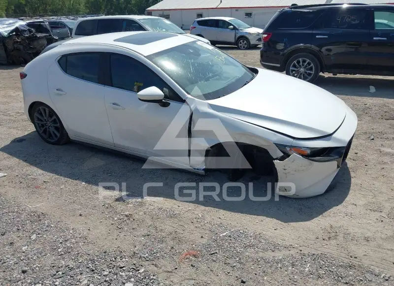 2022 Mazda 3 фото