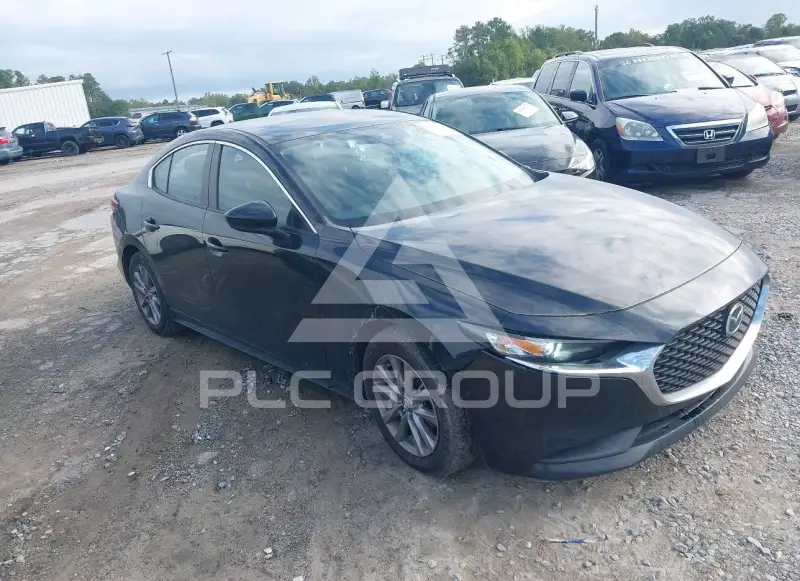 2022 Mazda 3 фото