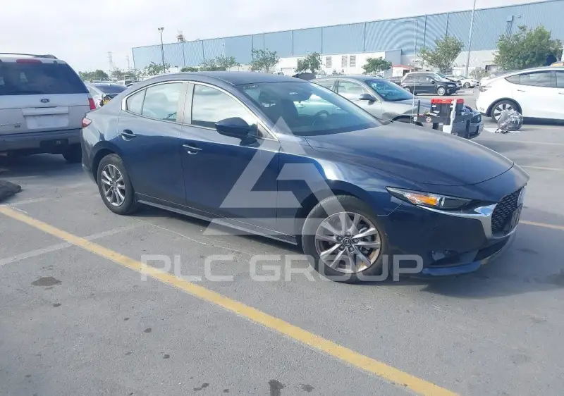 2022 Mazda 3 фото