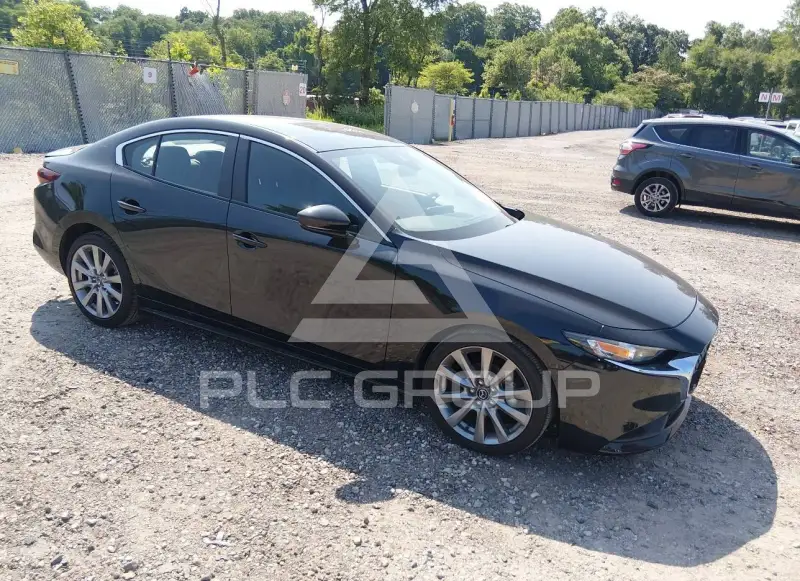 2022 Mazda 3 фото