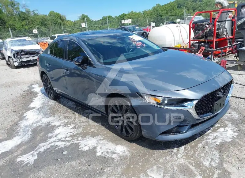 2022 Mazda 3 фото