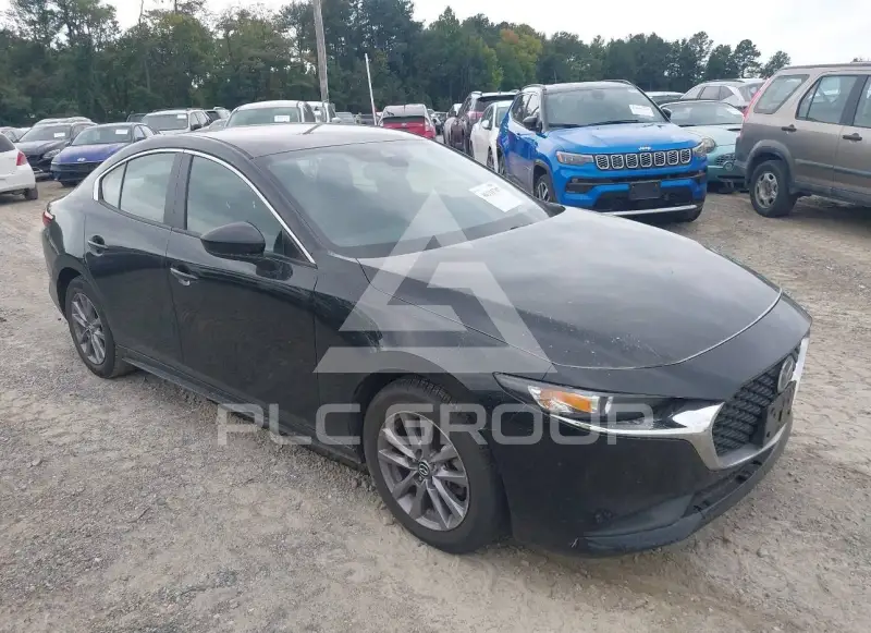 2022 Mazda 3 фото