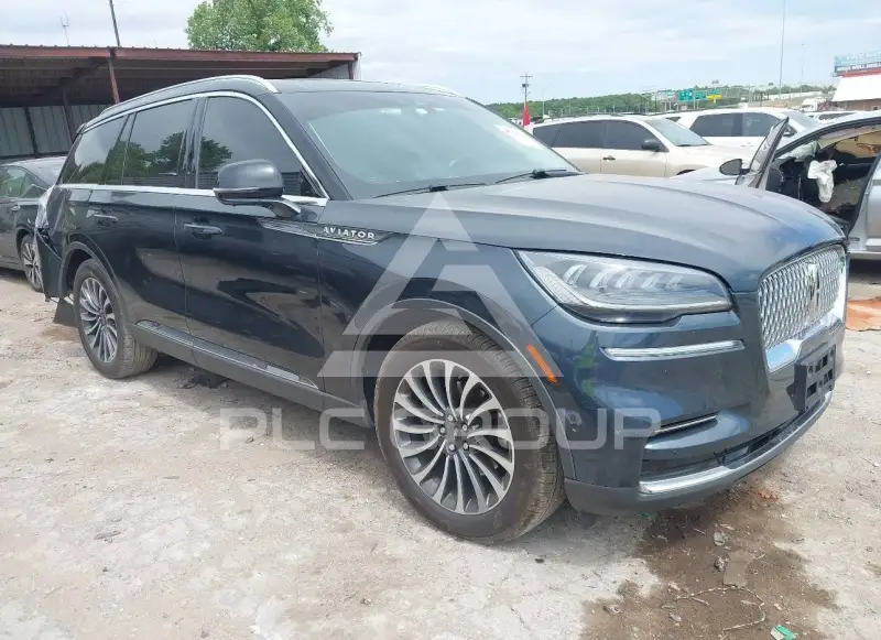 2022 Lincoln AVIATOR photo