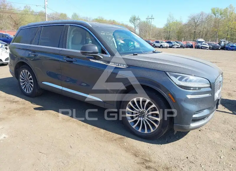 2022 Lincoln AVIATOR photo