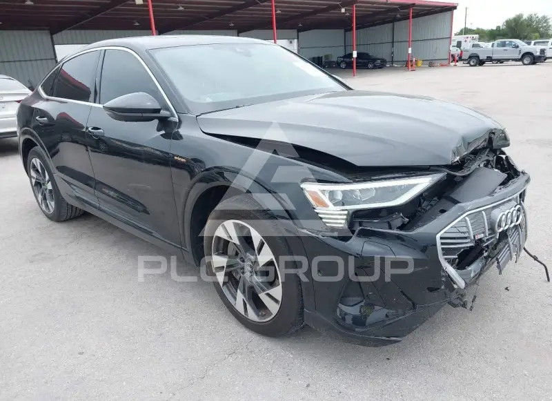 2022 Audi E-TRON фото