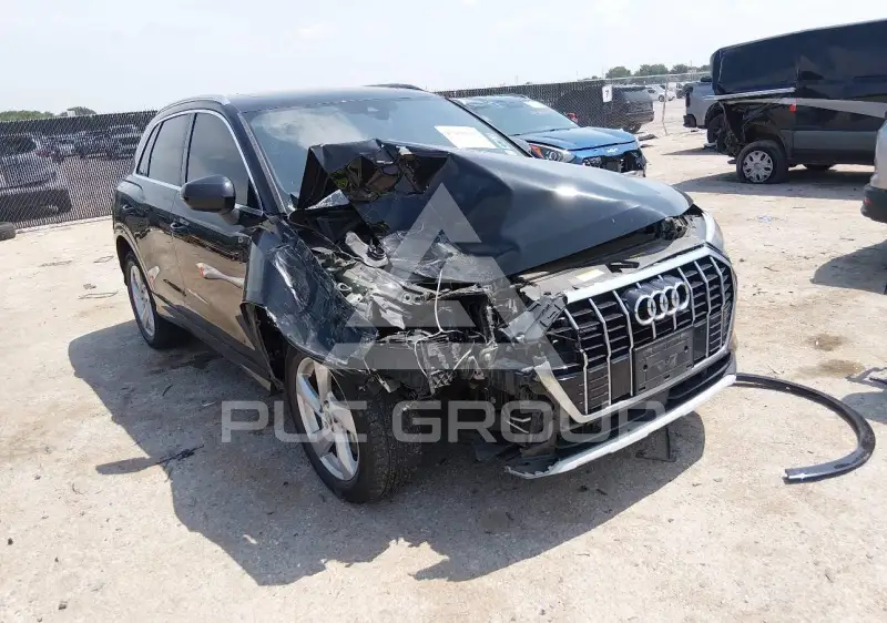 2022 Audi Q3 фото