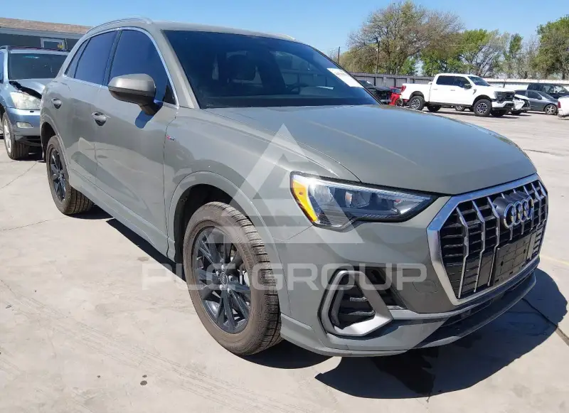 2022 Audi Q3 photo