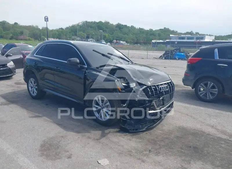 2022 Audi Q3 фото
