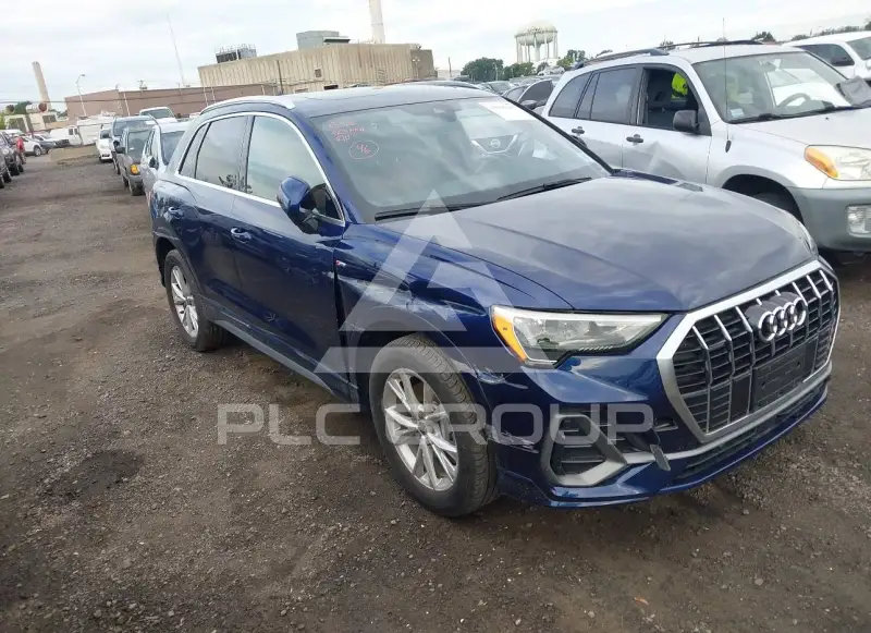 2022 Audi Q3 фото
