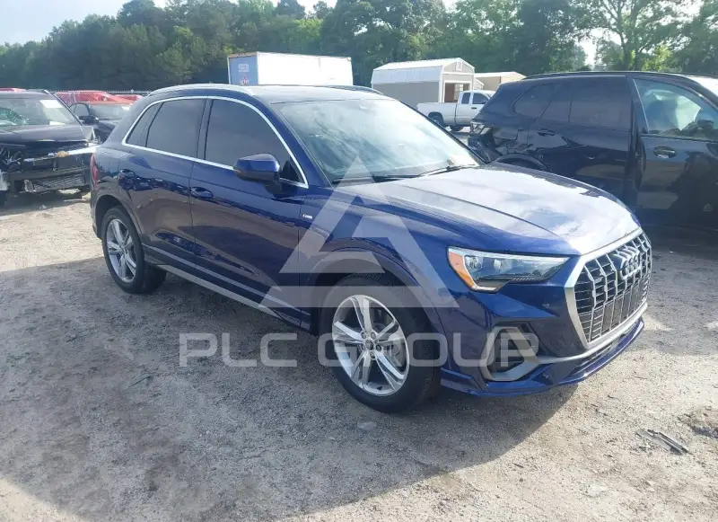 2022 Audi Q3 фото