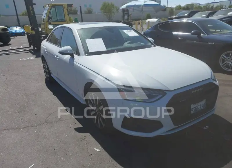 2022 Audi A4 фото
