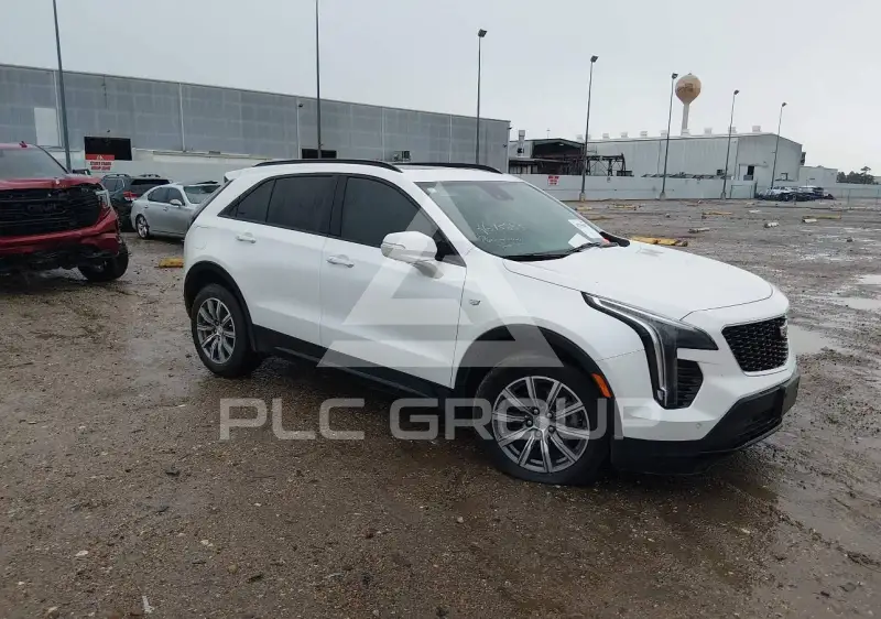 2022 Cadillac XT4 фото
