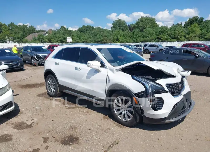 2022 Cadillac XT4 фото