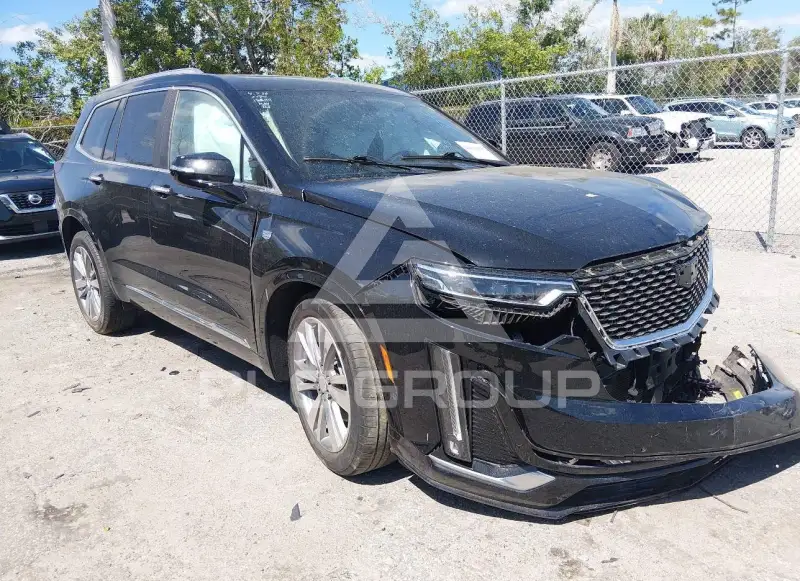 2022 Cadillac XT6 фото